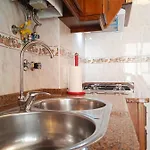 Chalas Place Apartamento *