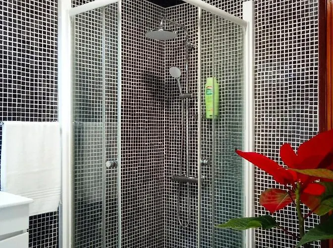 Apartment Chalas Place