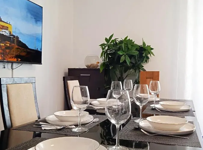 Chalas Place Apartment *