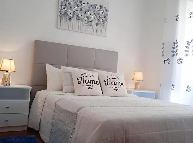 Chalas Place Nazaré